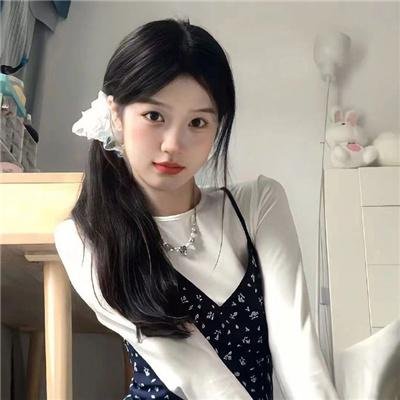 那女孩真帅